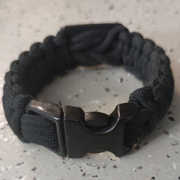 POW-MIA "You Are Never Forgotten" Paracord Bracelet - Picture 6 of 6